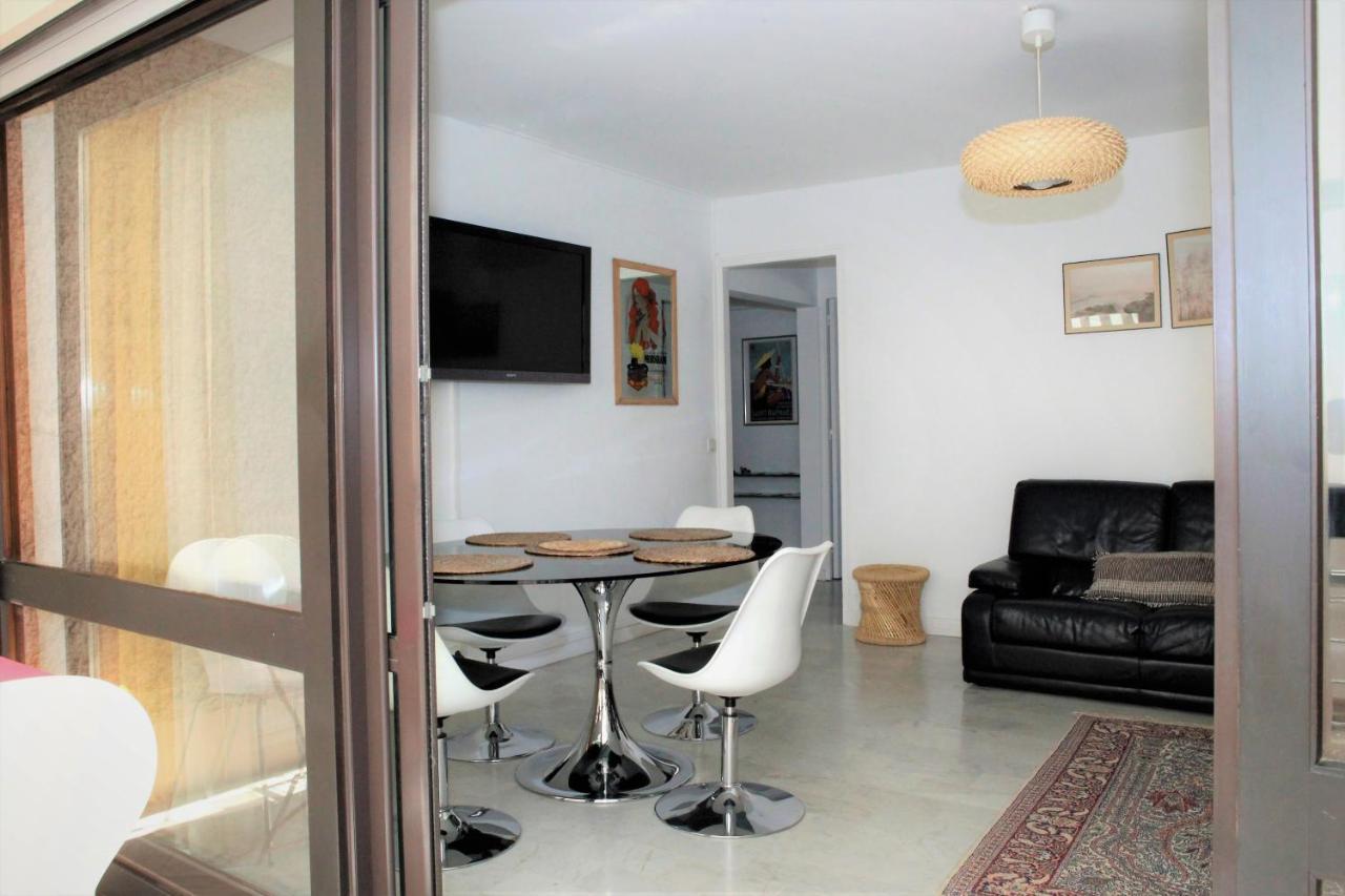 Appartement T3 Plein Centre Saint-Raphaël Buitenkant foto