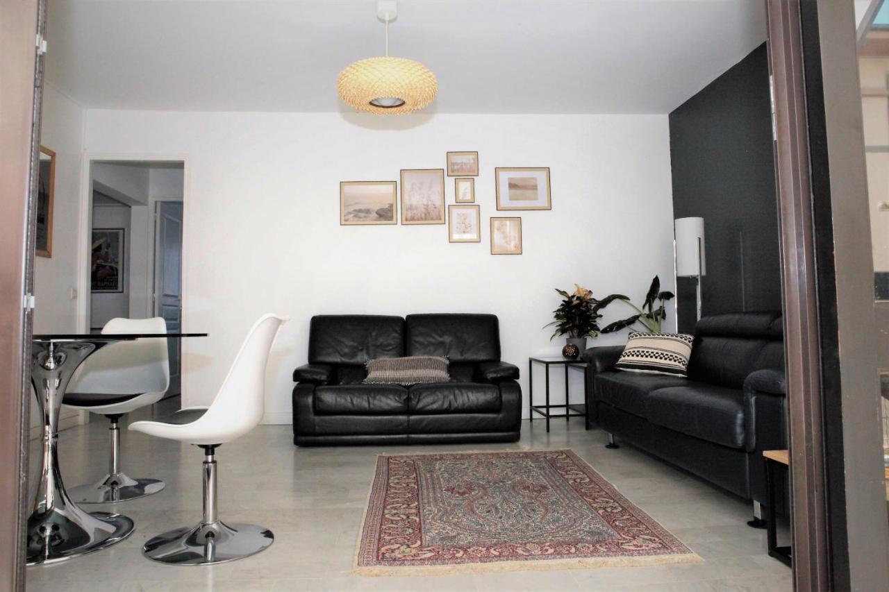 Appartement T3 Plein Centre Saint-Raphaël Buitenkant foto